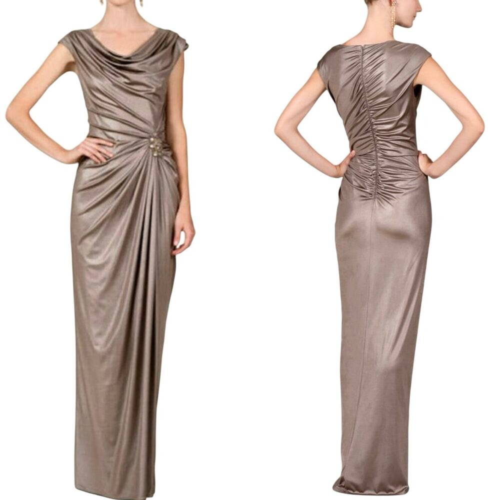 Tadashi Shoji Gold Metallic Draped Jersey Foil Gown Size Large Lined Stretch Zip
